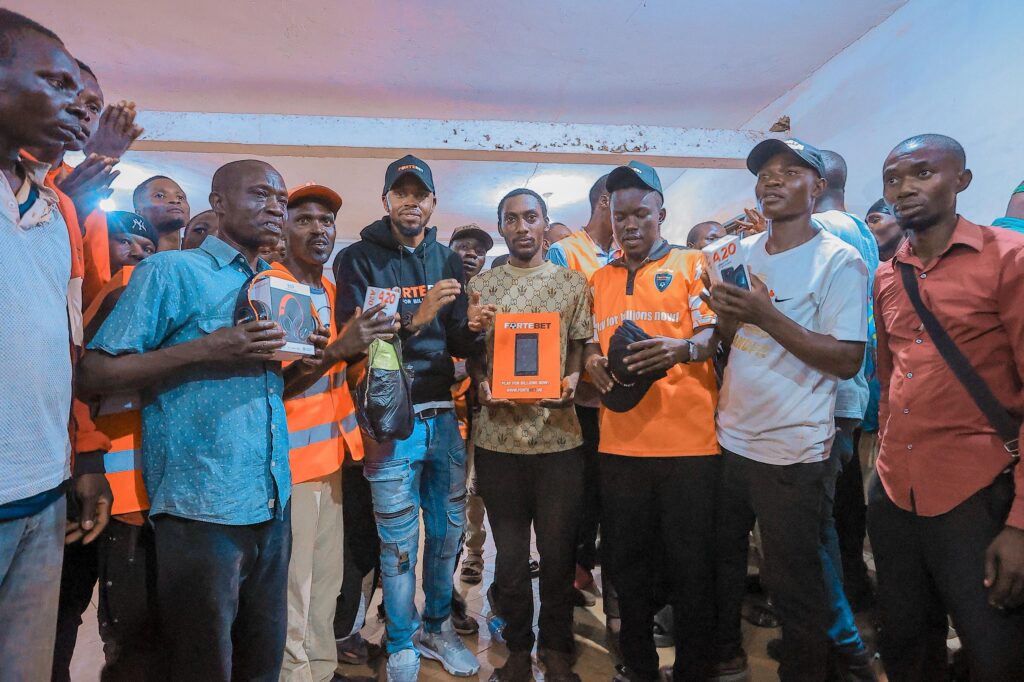 PHOTOS: FORTEBET GIVES BACK TO BUSIA, MALABA, TORORO, NAMAYINGO CUSTOMERS